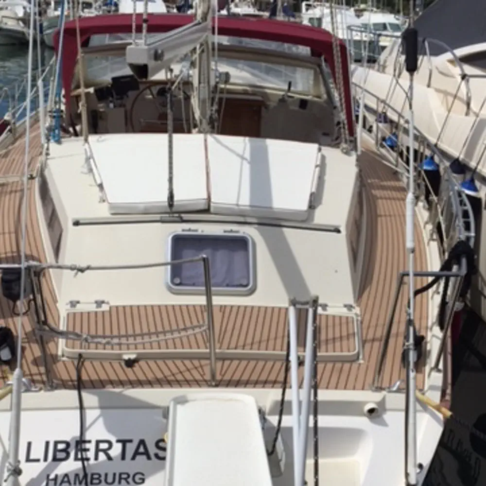 Libertas 8