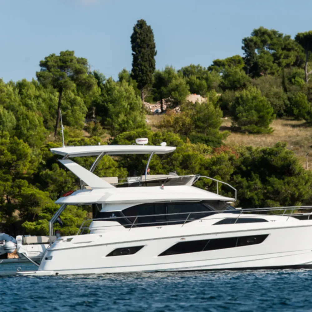 Adriatic Z 28