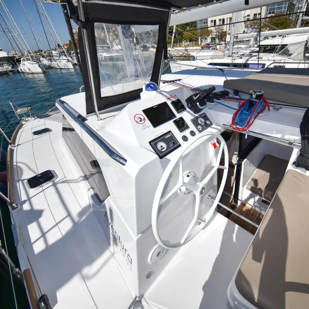 LAUREMI 41