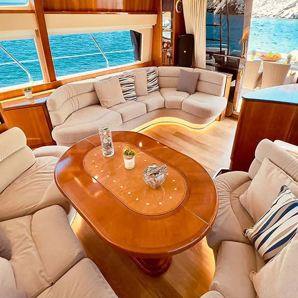 Azimut 4
