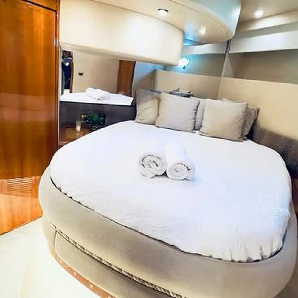 Azimut 16