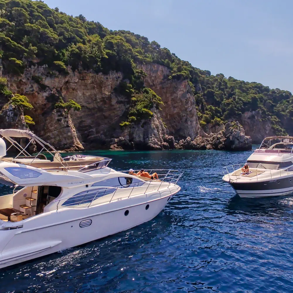 Aphrodite 13