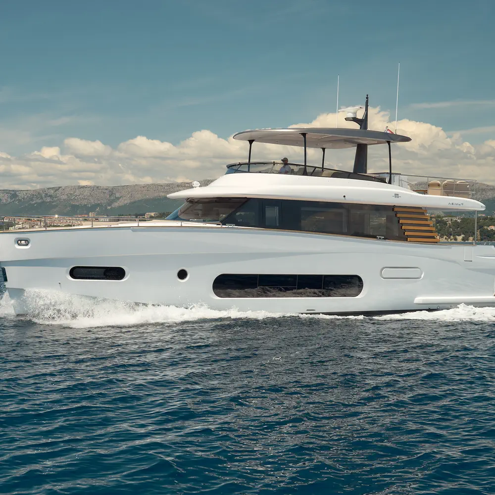 AVA II 5