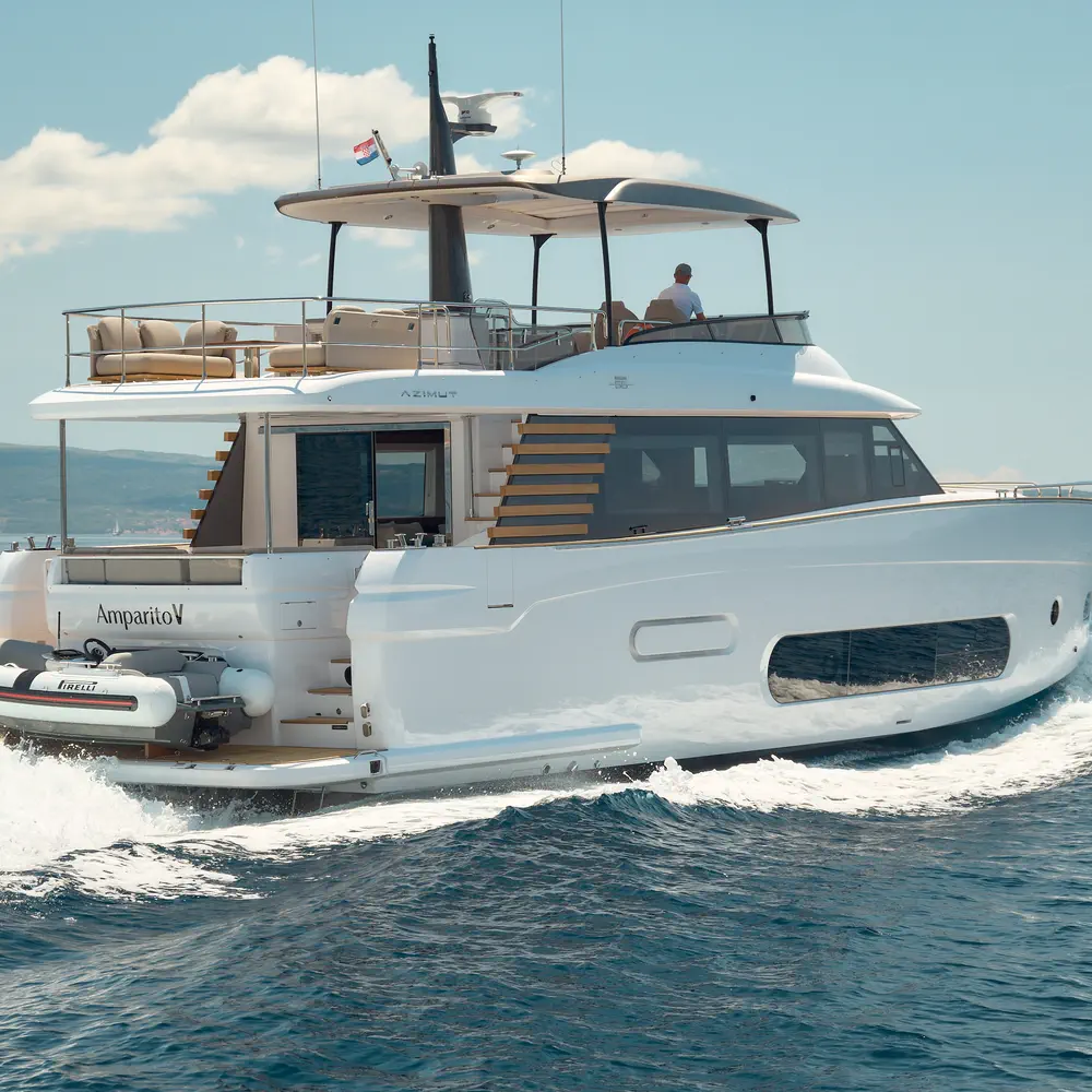AVA II 103