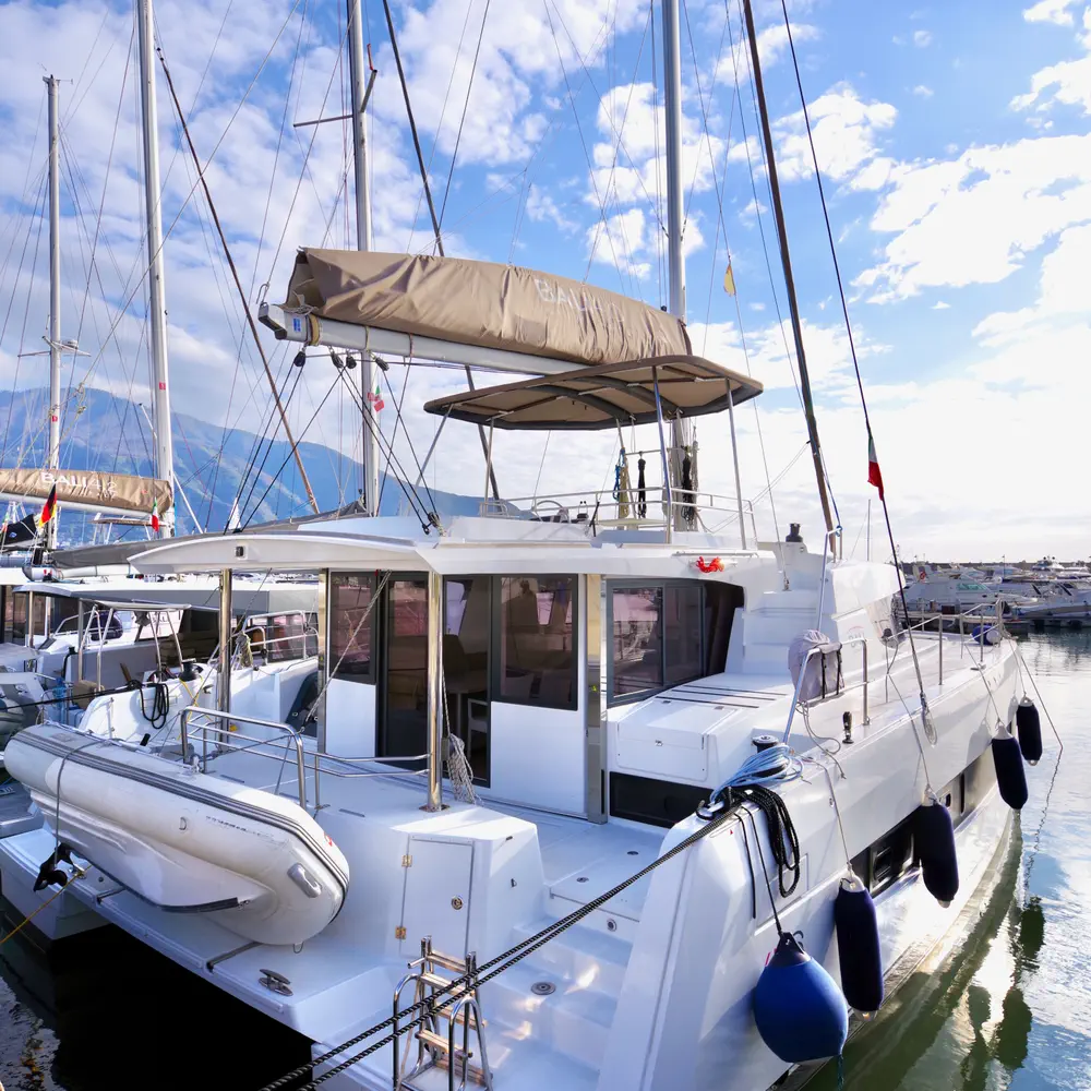 Monia - A/C, Generator, Water maker 14