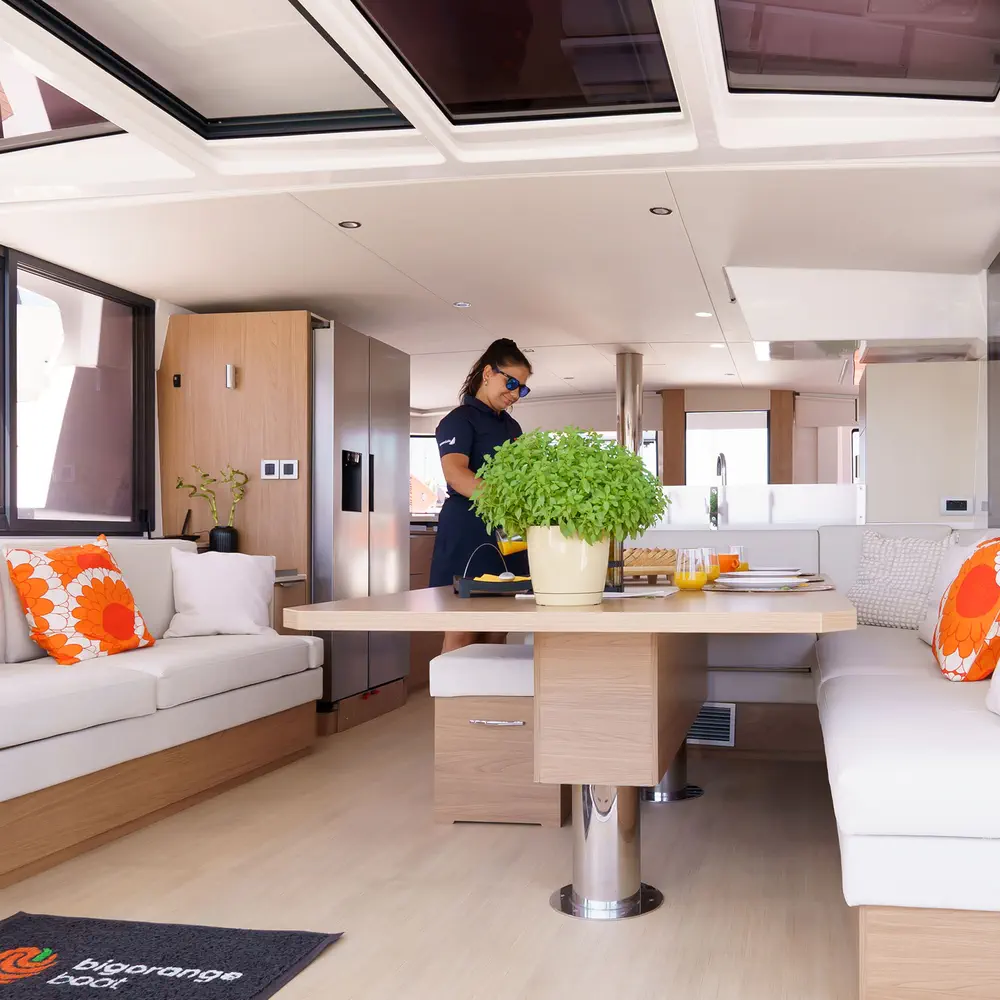 The Big Orange Boat  3