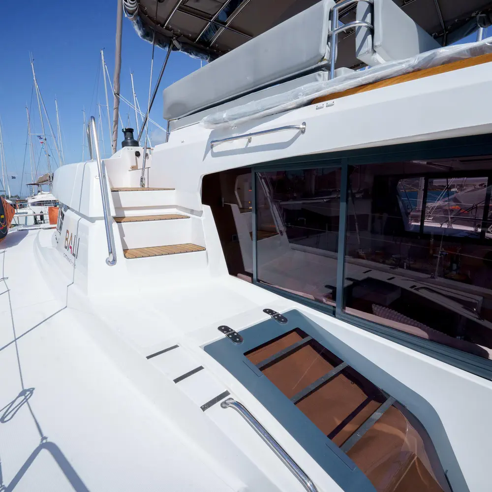 The Big Orange Boat  4
