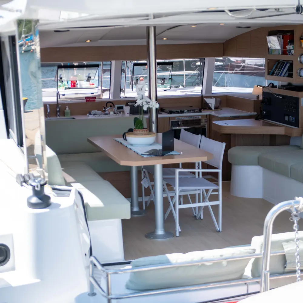 Ela Thalassa III 63