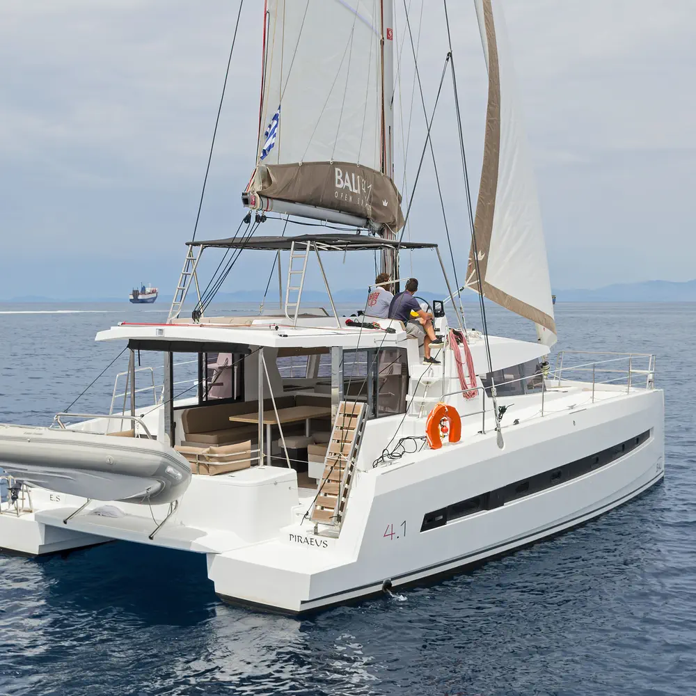E.S. 9