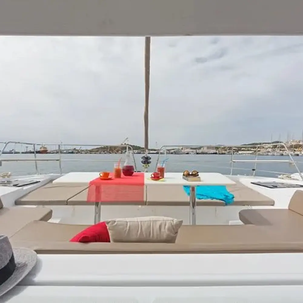 GALASSIA (Electric WC, Solar Panels, 1 SUP free of charge) 5