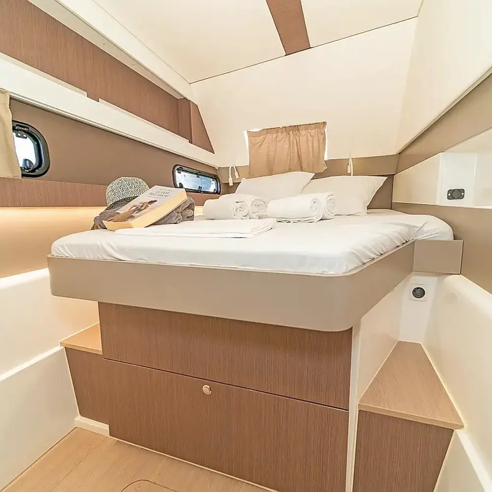 GALASSIA (Electric WC, Solar Panels, 1 SUP free of charge) 8