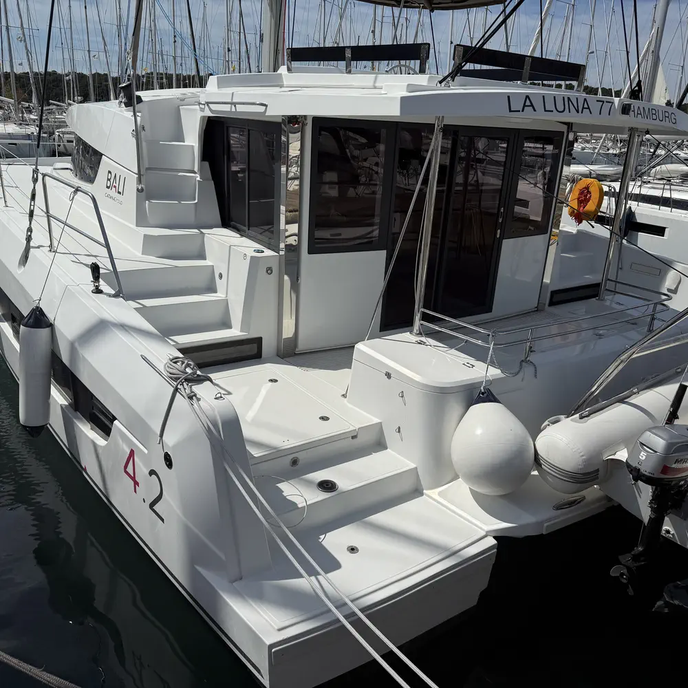 La Luna 77 8