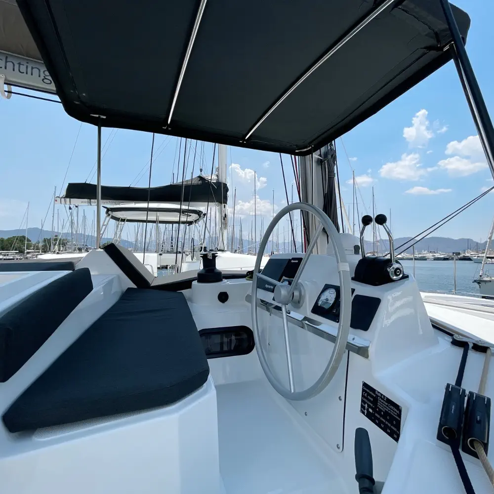 Bella II 6
