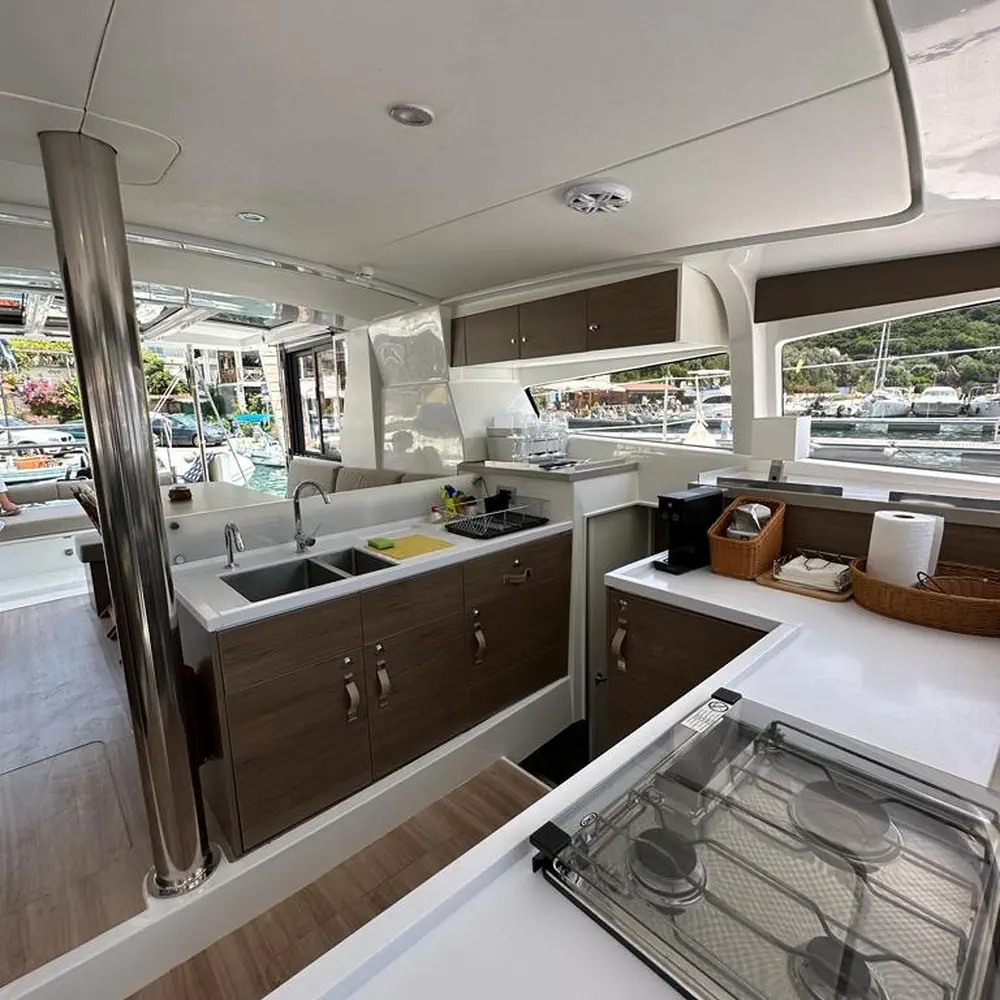 SERENITY 10