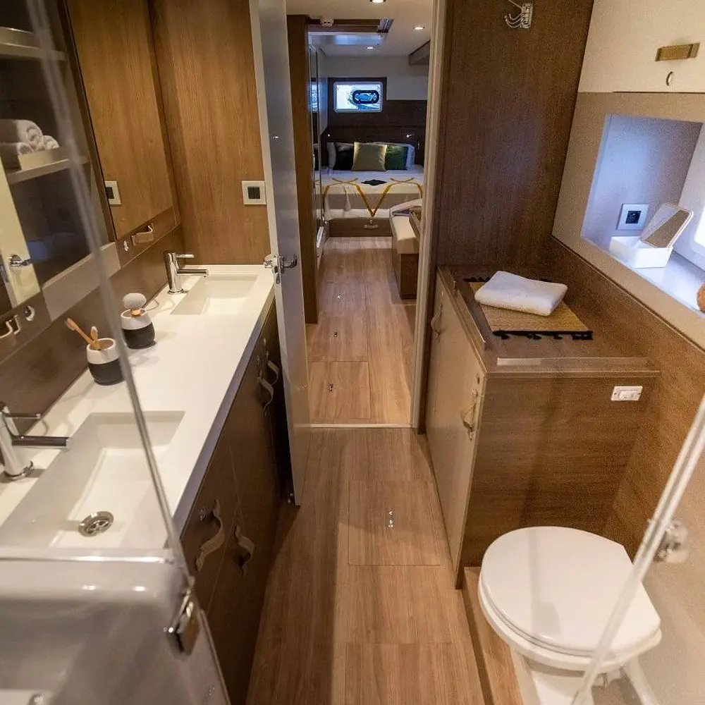 BLISS LUXURY CATAMARAN 11