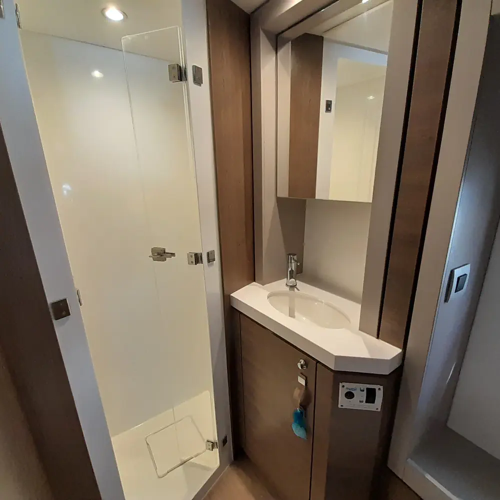 Atlantis 21