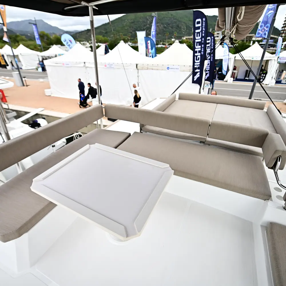 Arche VI 1