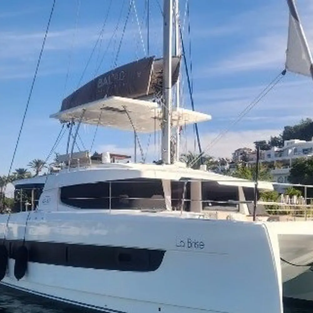 LA BRISE 16