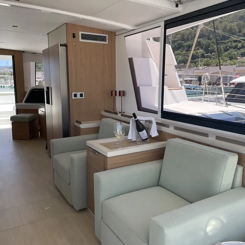 Maia 28