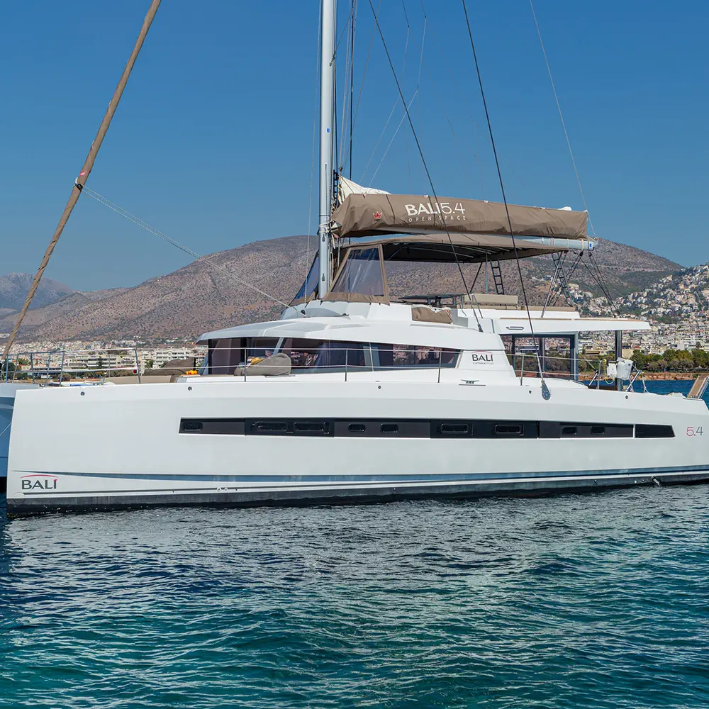 Maia 37