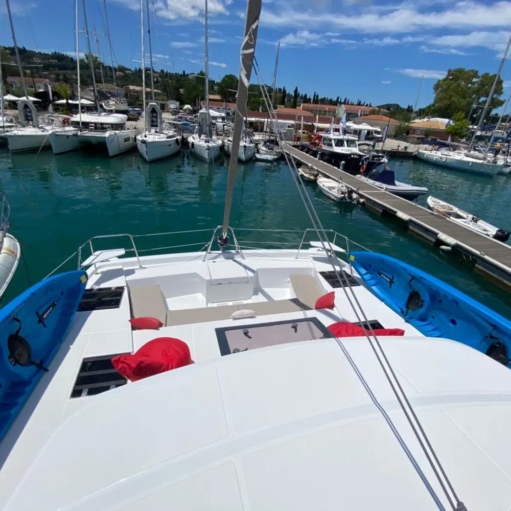 Helona 11