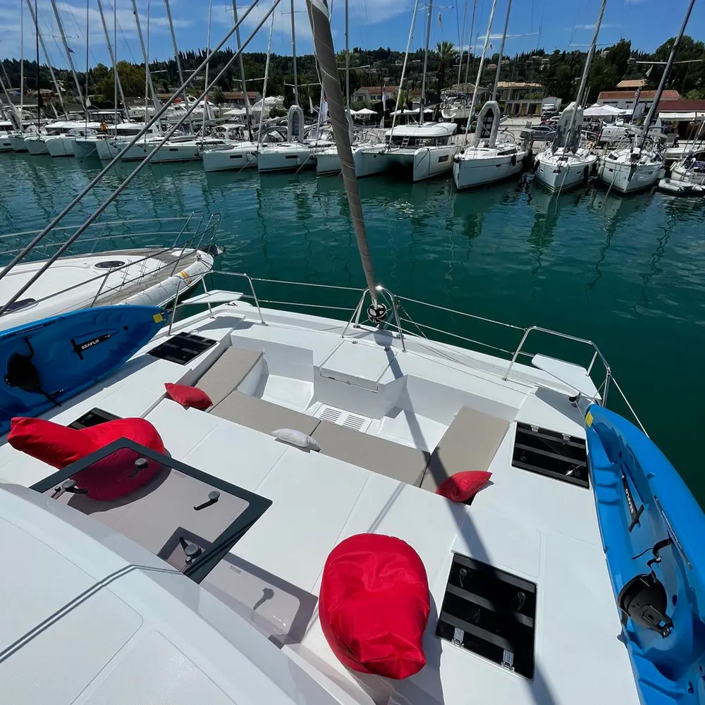 Helona 15