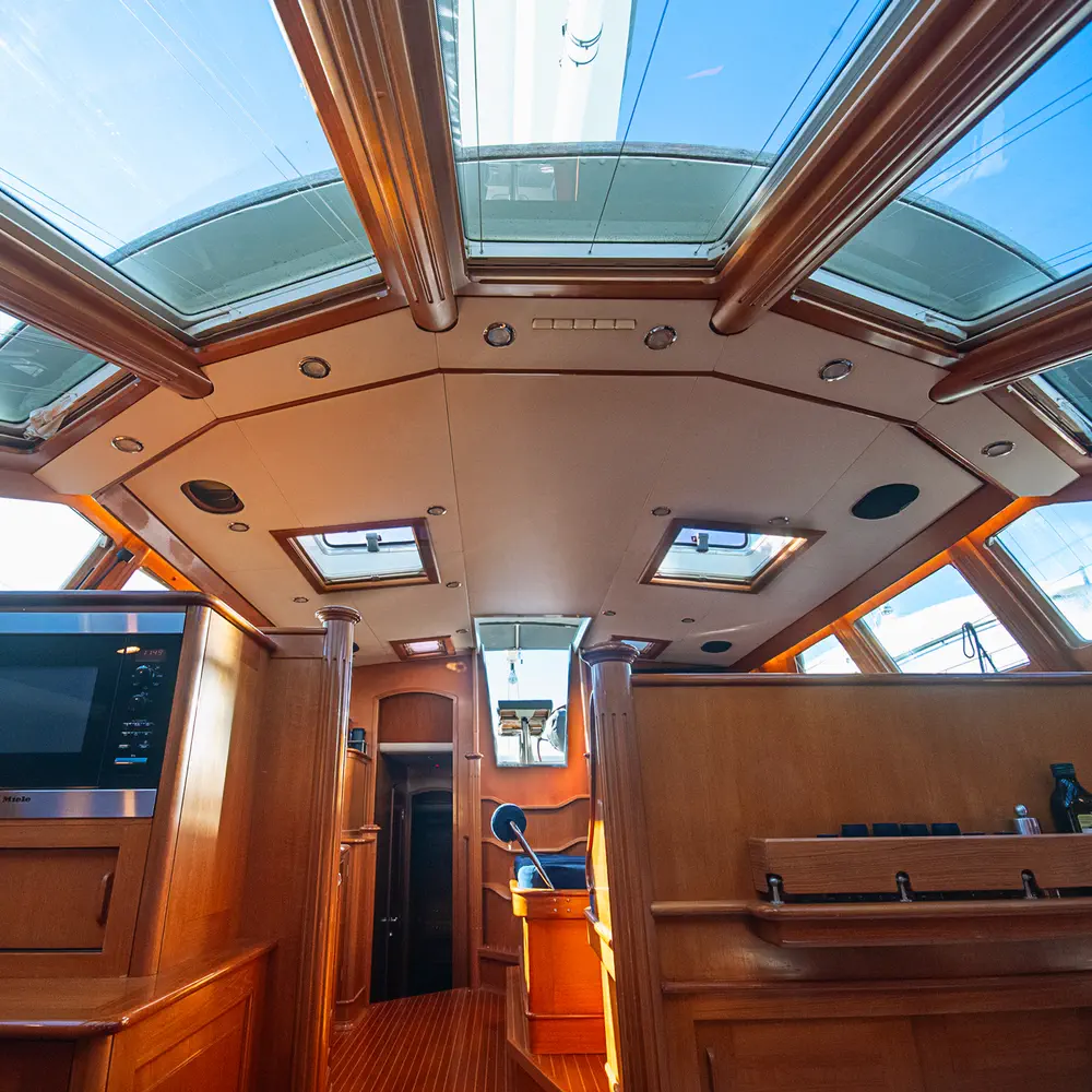 Aurora  25