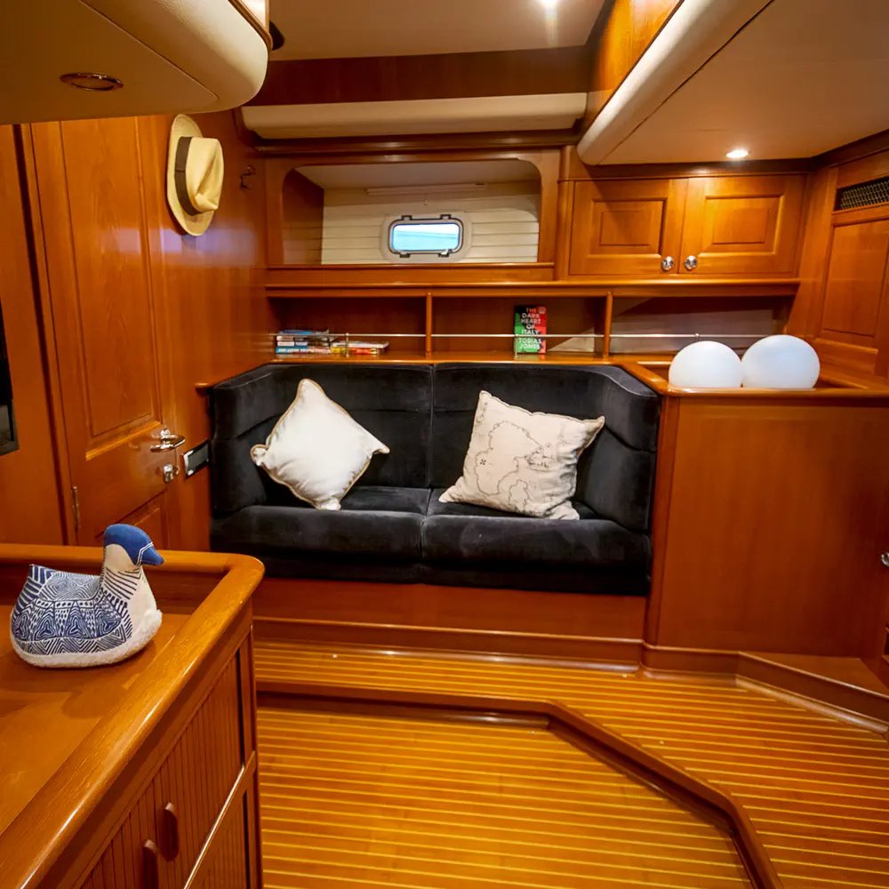 Aurora  30