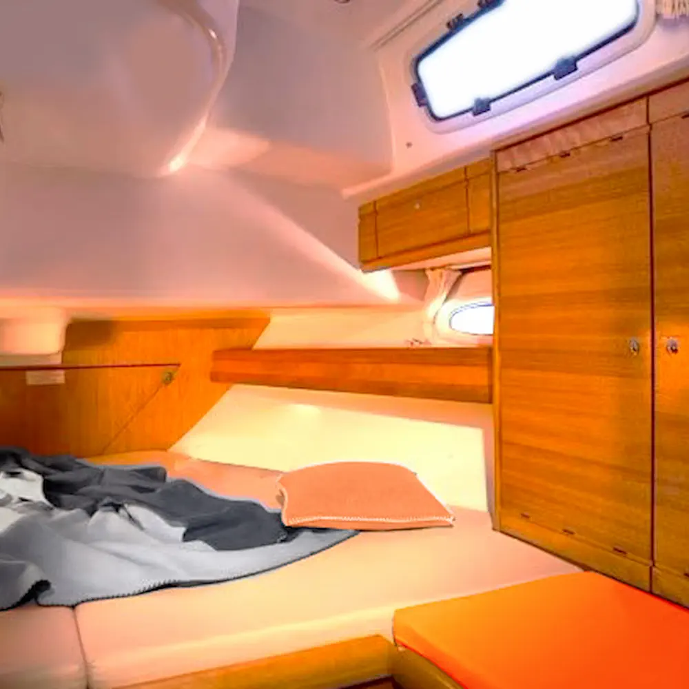 Port cabin 1