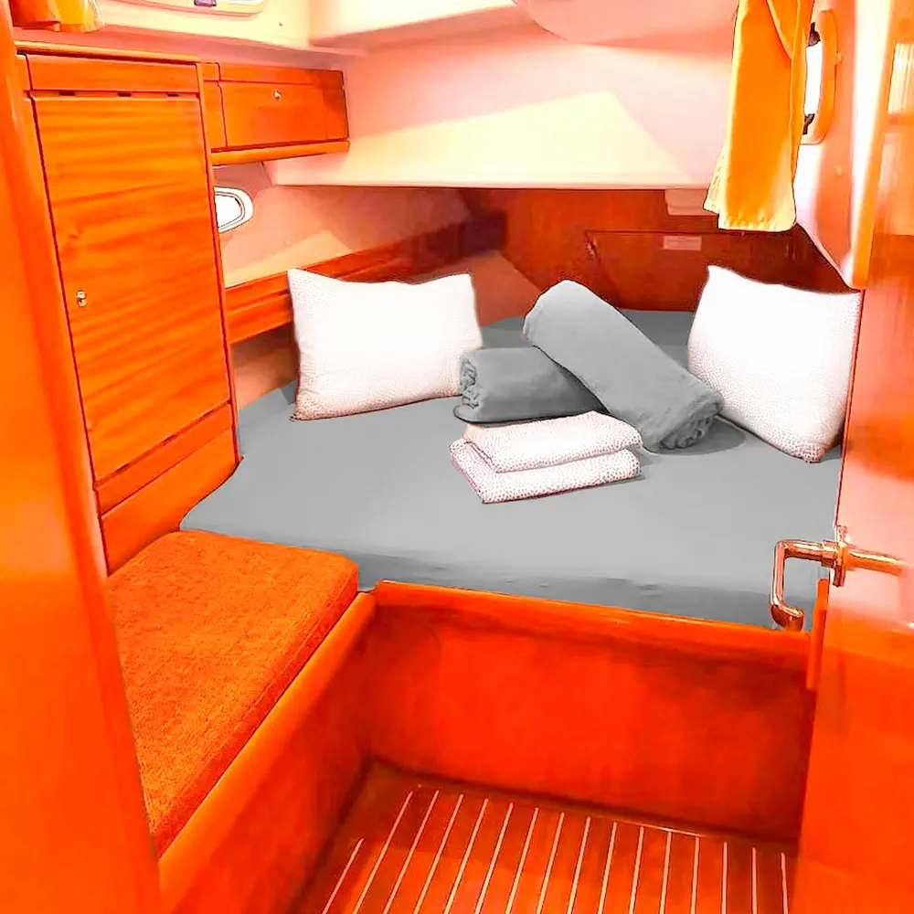 Port cabin 6