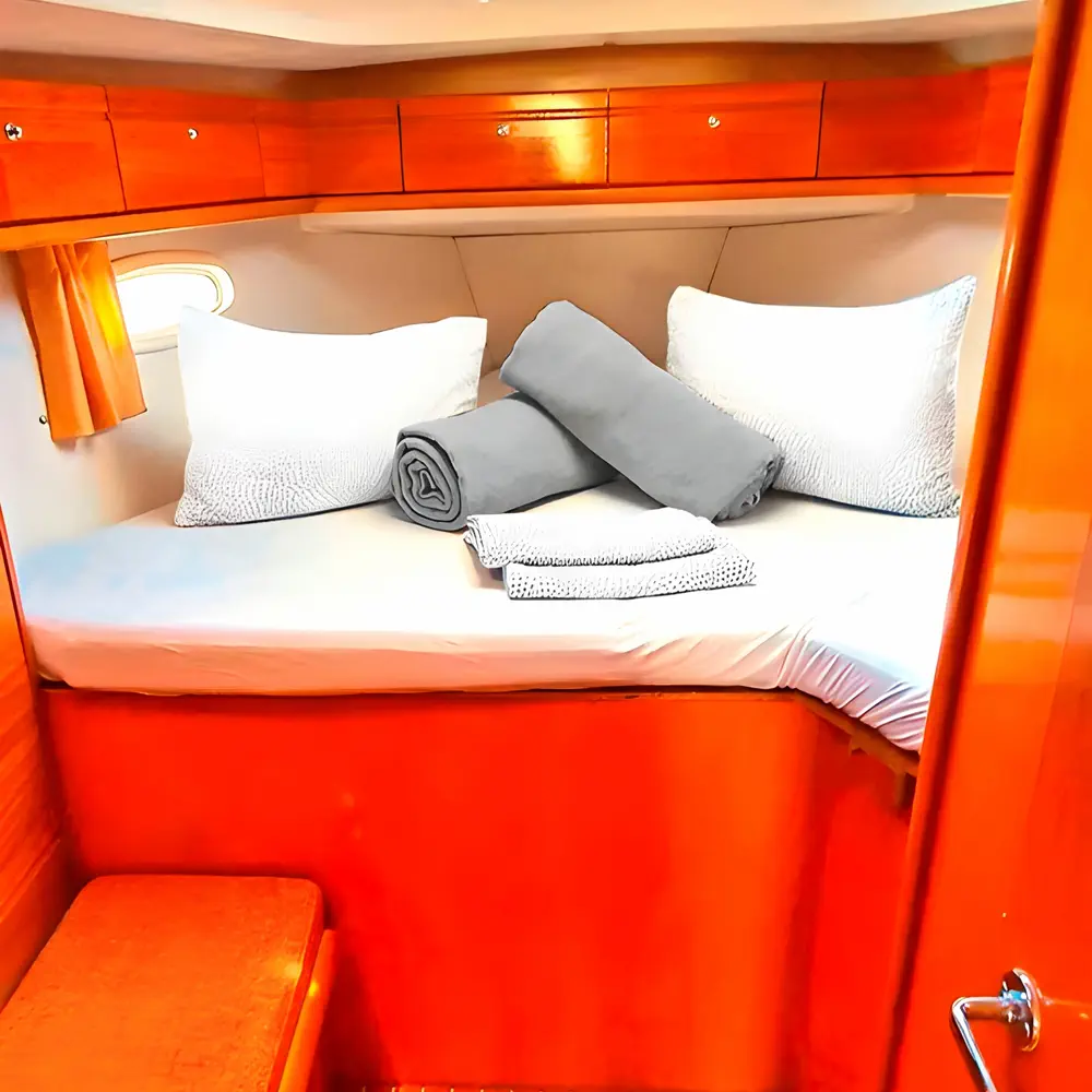 Port cabin 4