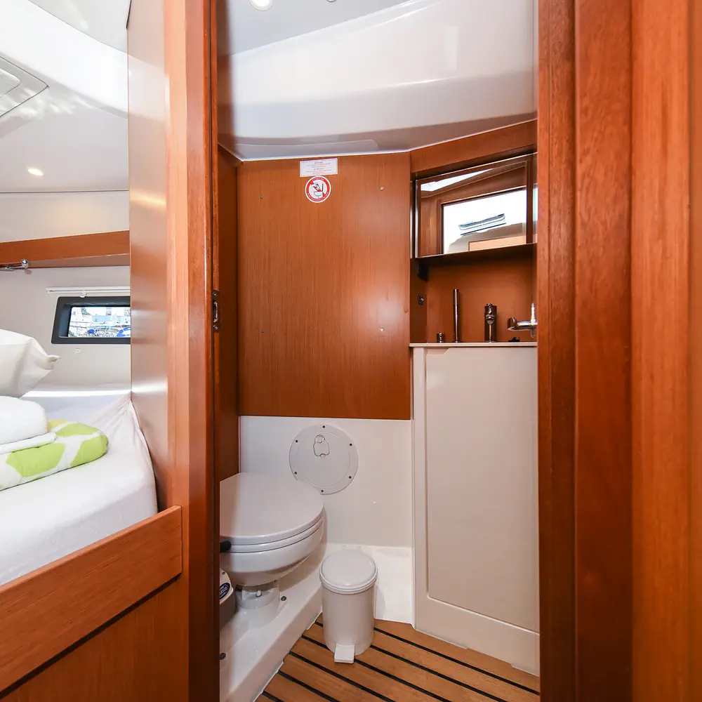 SEA CLOUD 82