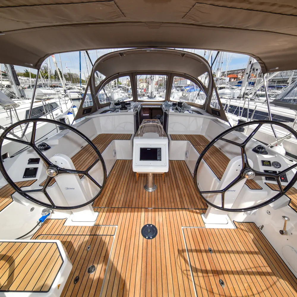 Mauvic 26
