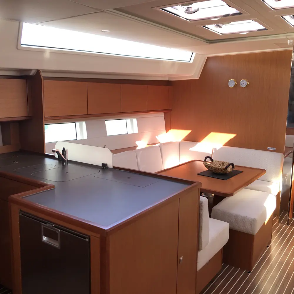 S/Y Elli 4