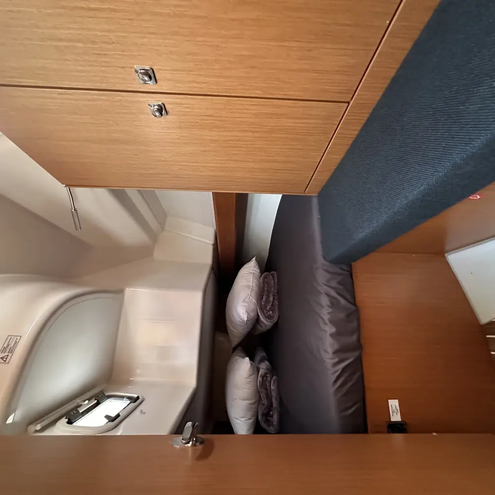 S/Y Celestia 8