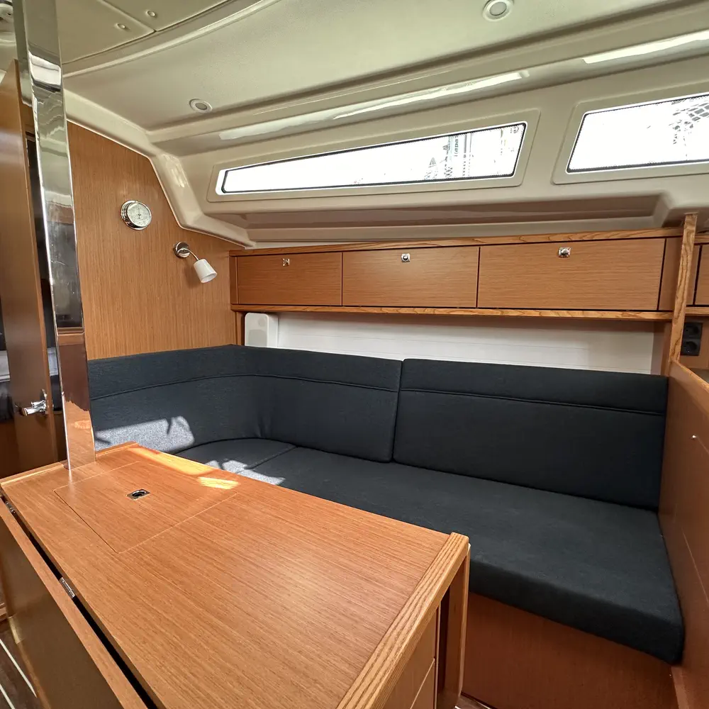 S/Y Celestia 22
