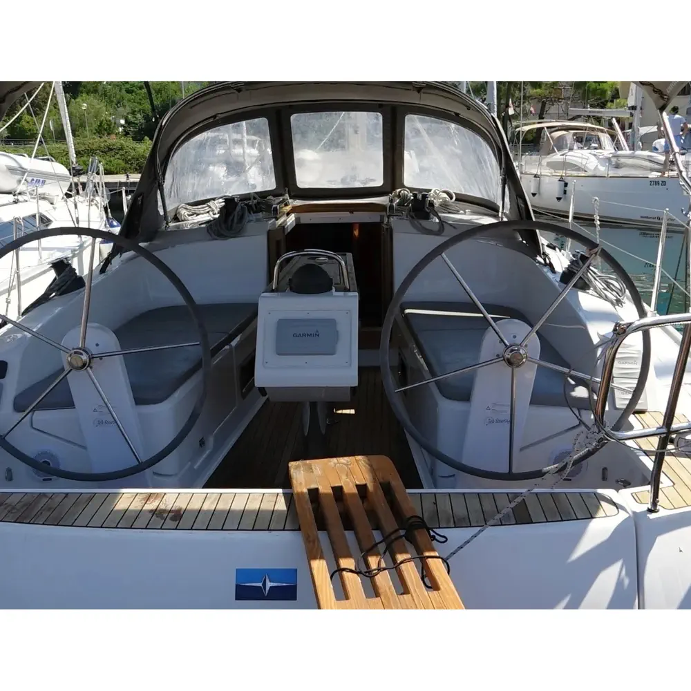 https://dsmkaagprkqin.cloudfront.net/images/bavaria-yachtbau/bavaria-cruiser-37/sail-boat/9432970324400167-1746531931212566803-eirene-1000x1000.webp