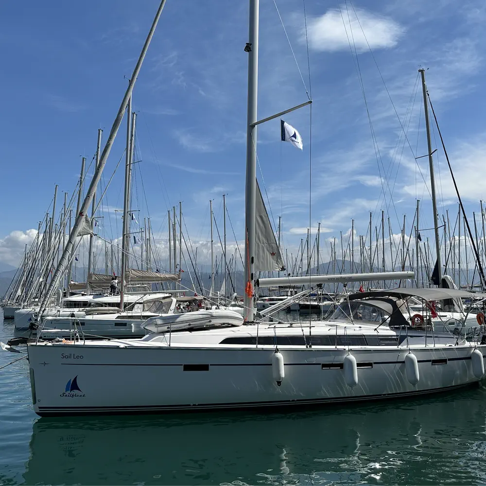 Sail Leo 8