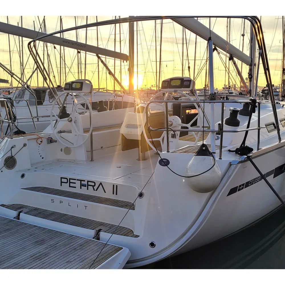 Petra 2 6