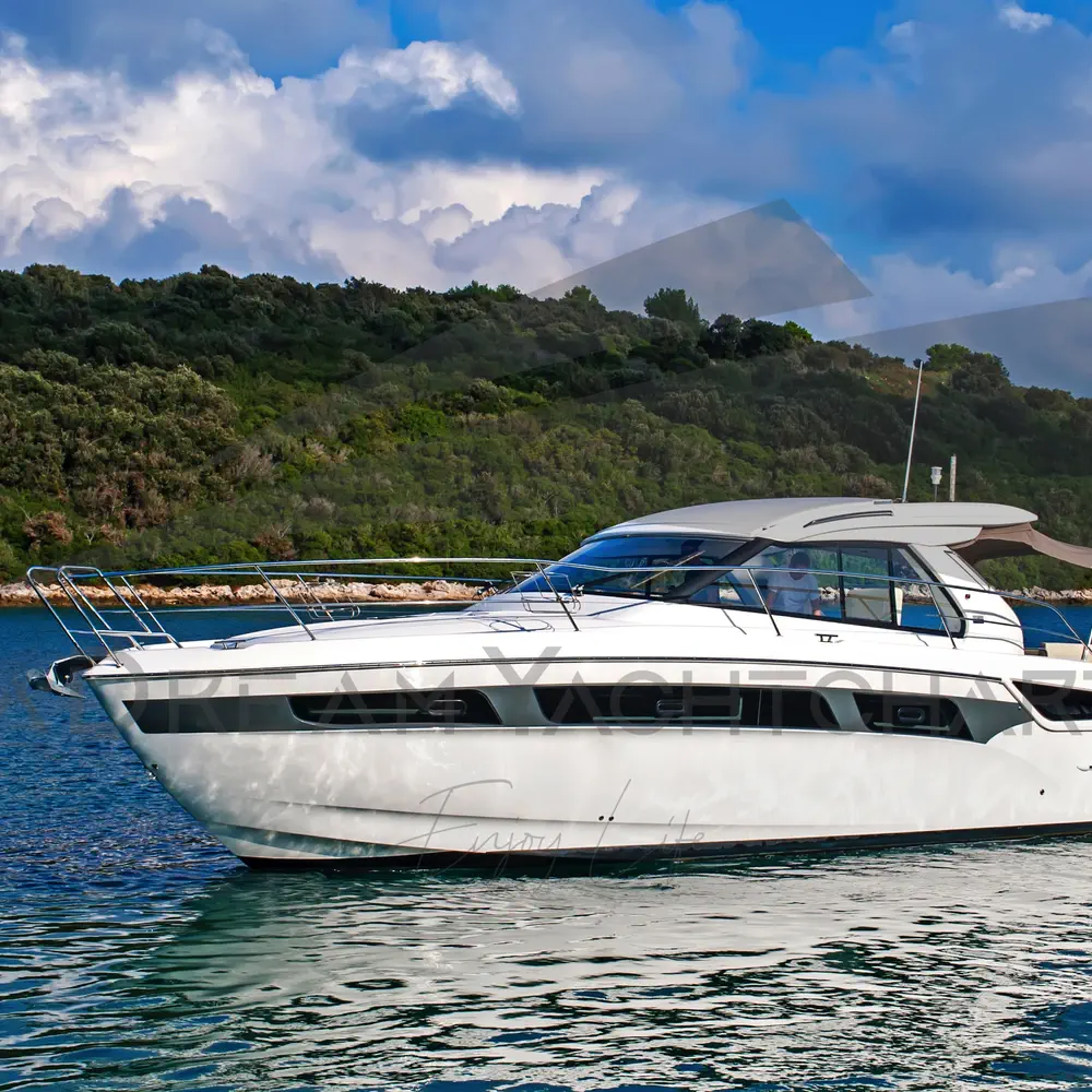 Sun Dreamer 52