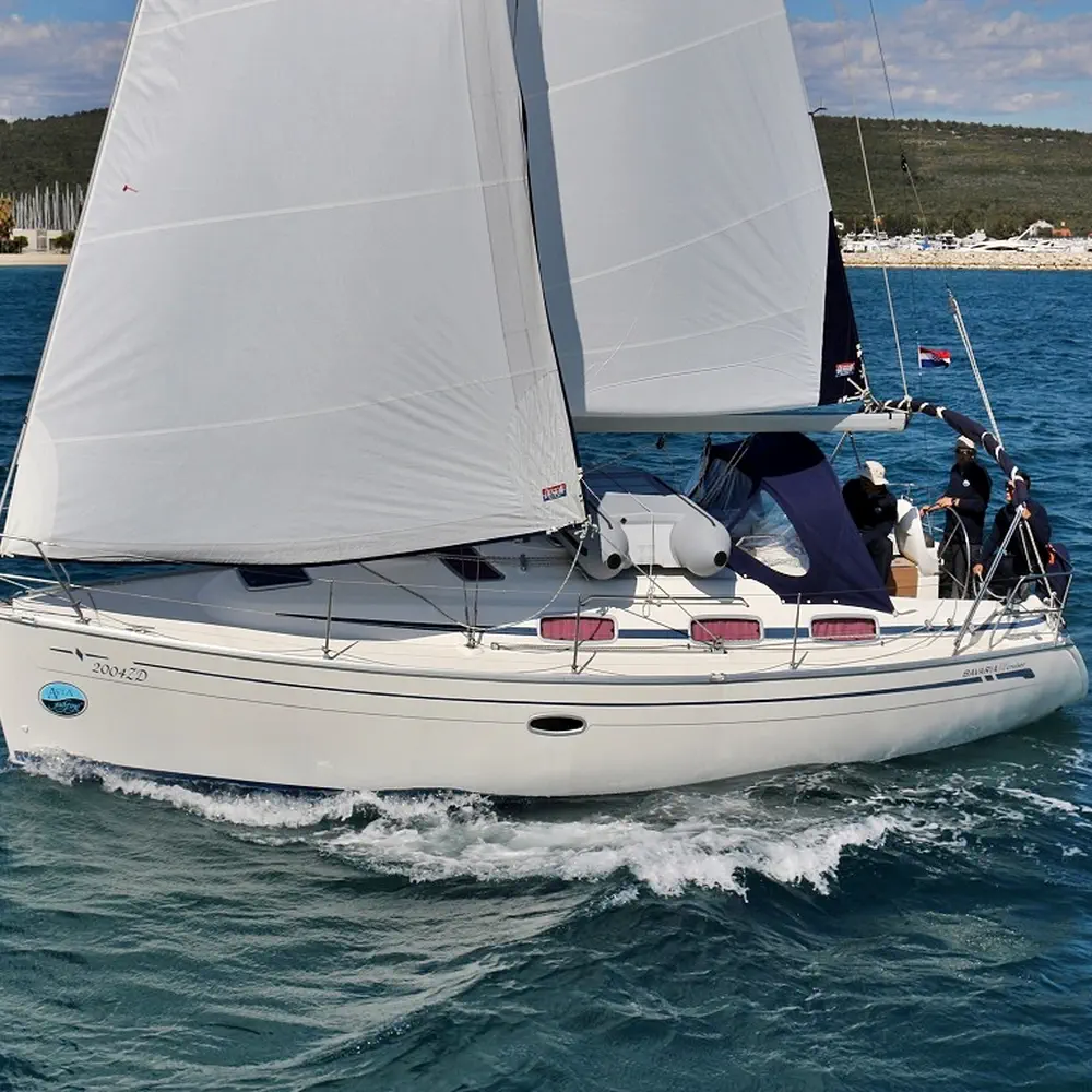 Main image of sail boat, Bavaria 33 Cruiser ALMA