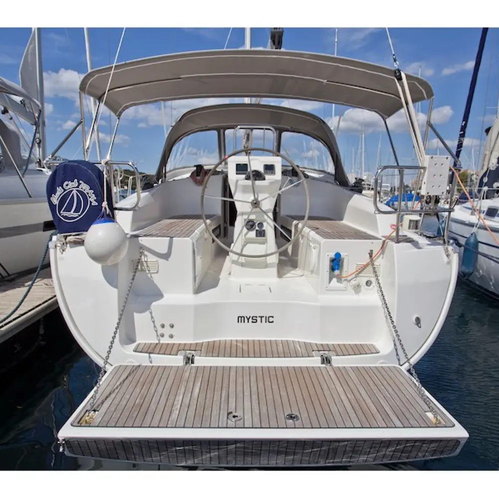 Mystic 19