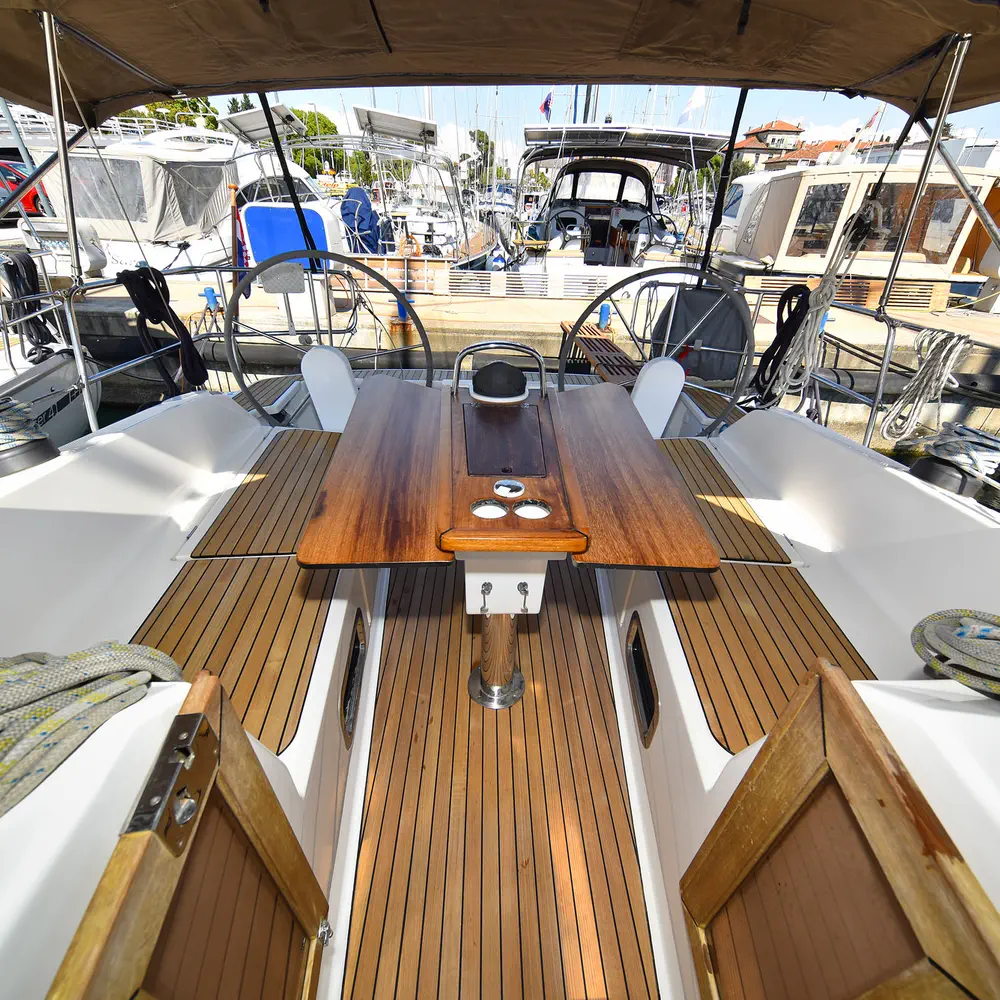Viviana 52