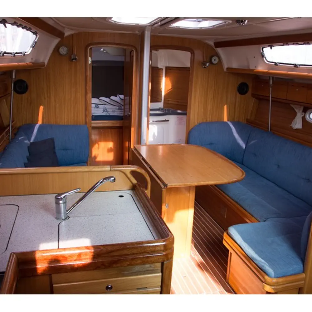 (1132 BG) (sails 2015) 2
