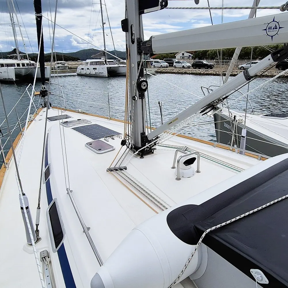 FLIPPER I 24