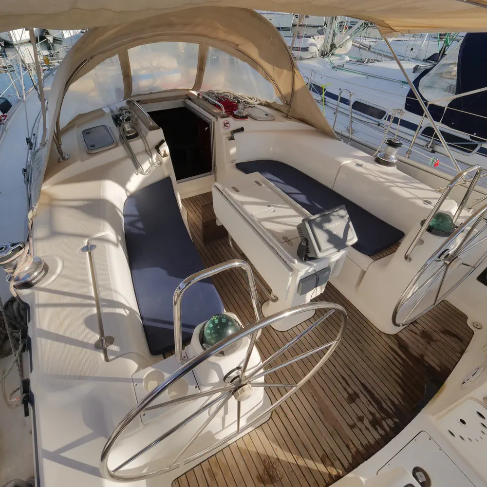 Velero 1