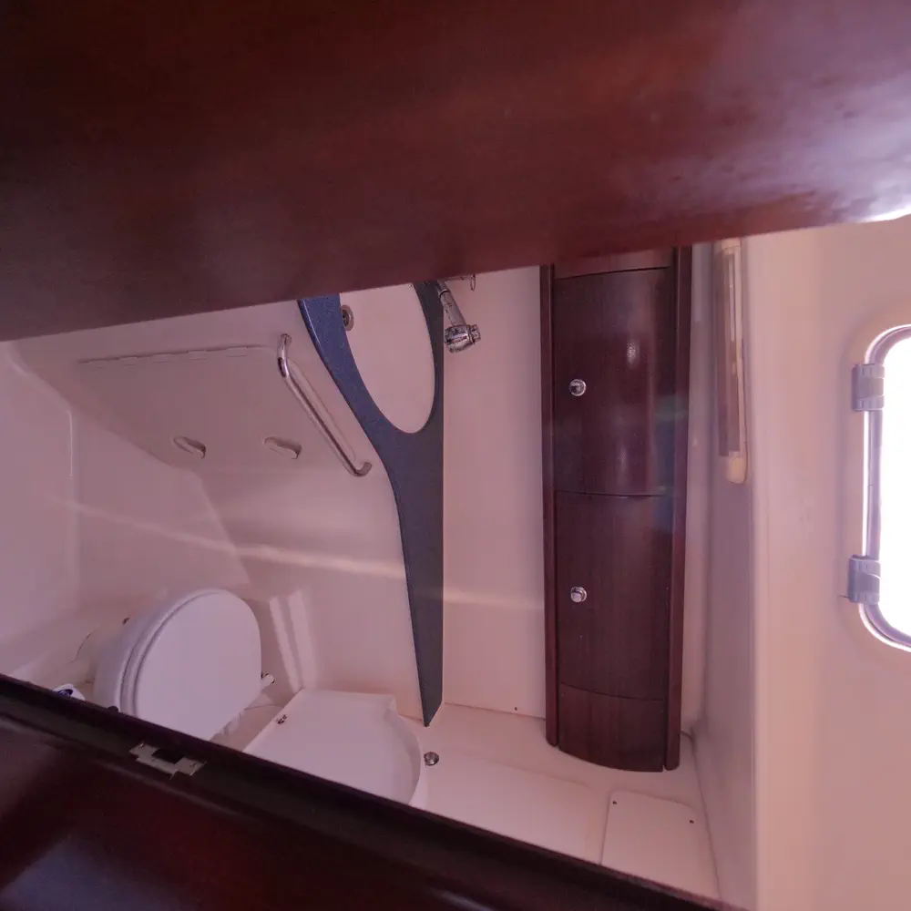 Velero 18