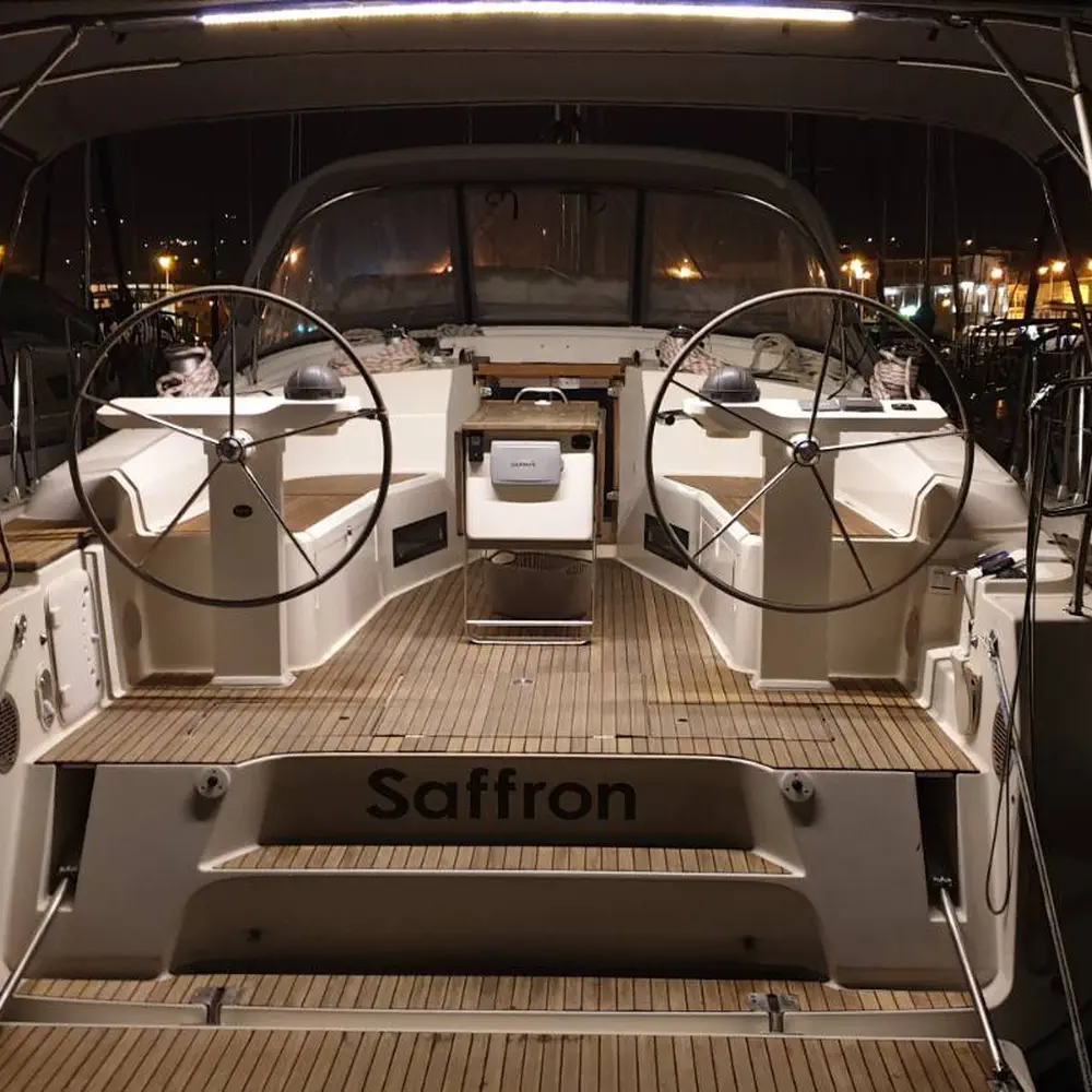 Saffron 19