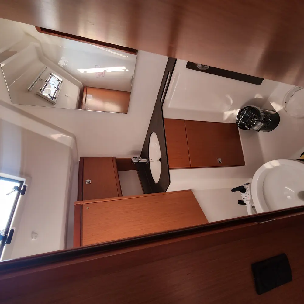 Sail Deneb 6