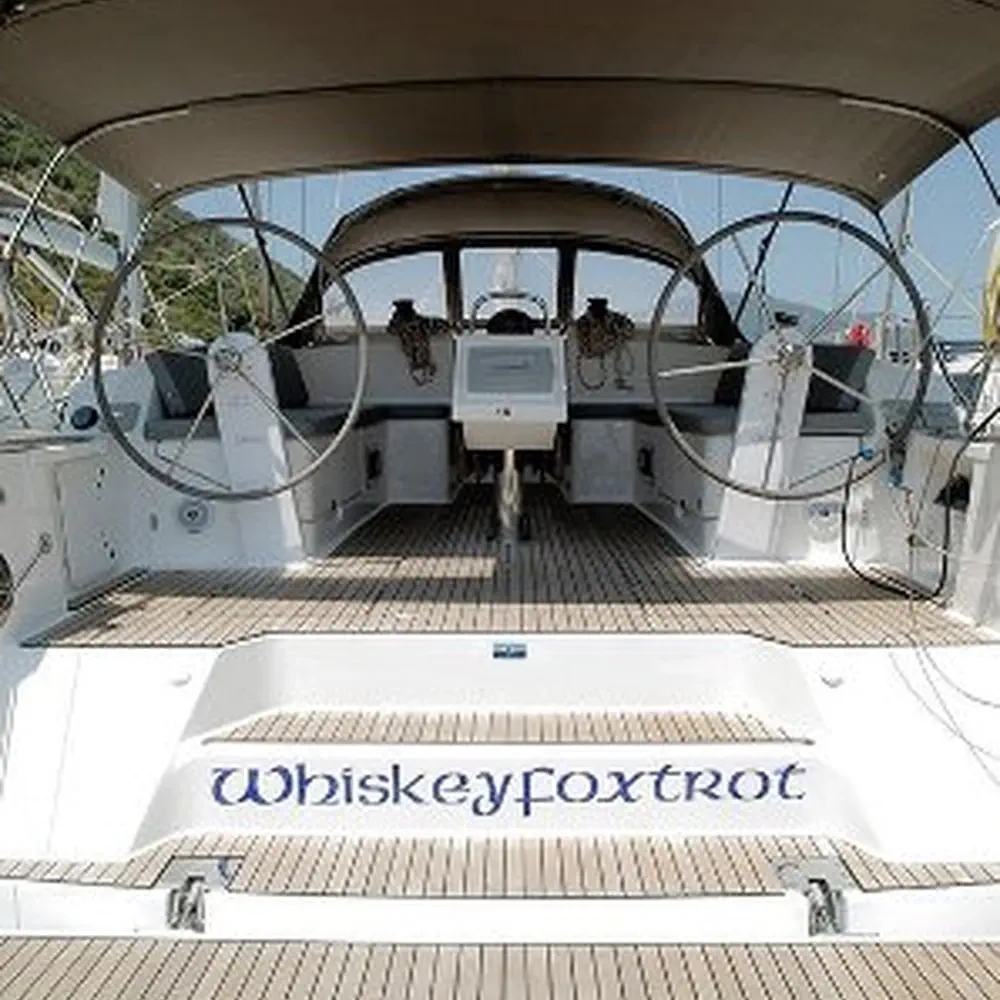 WHISKY FOXTROT 4